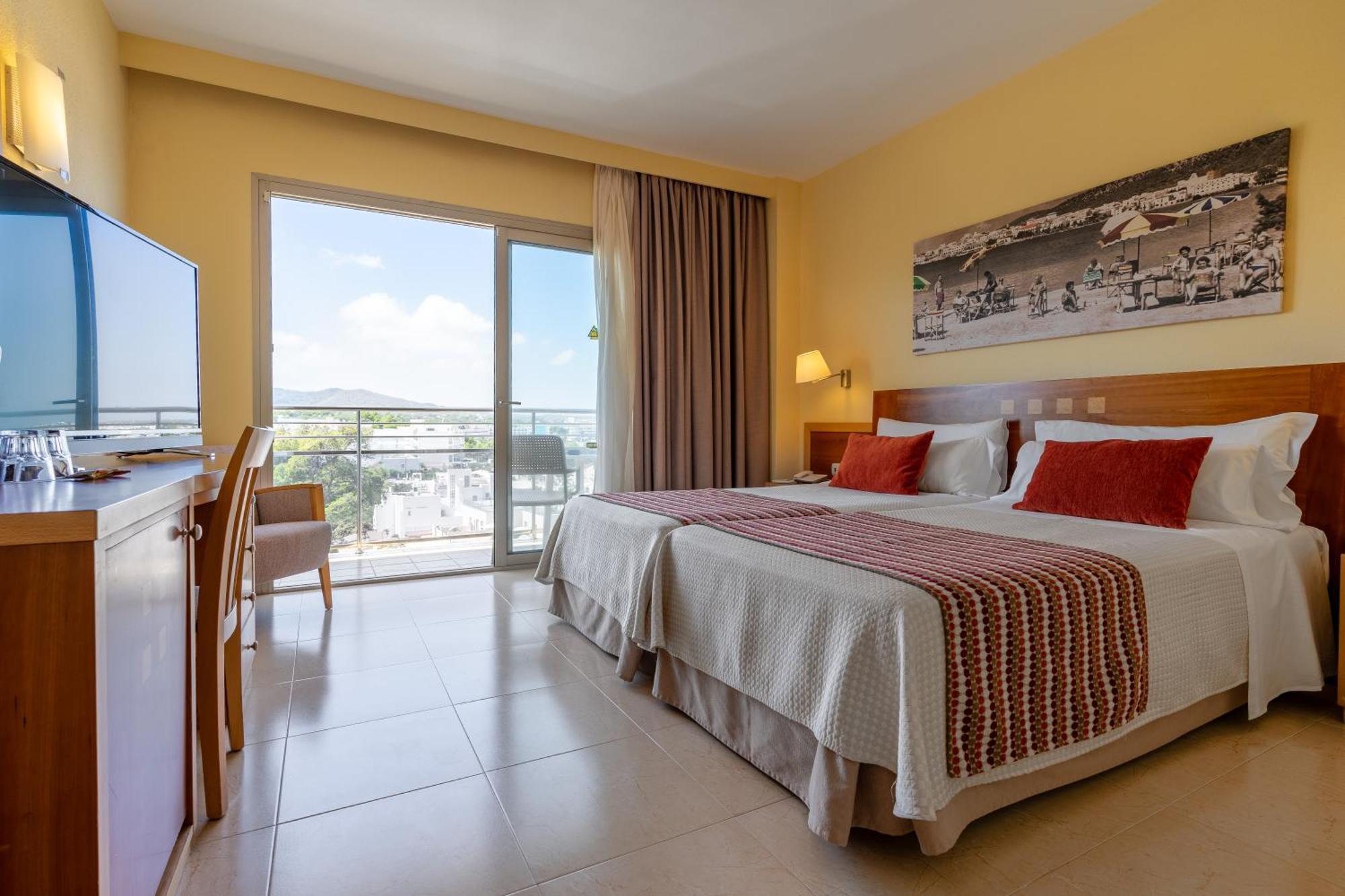 Bellamar & Hotel San Antonio Abad