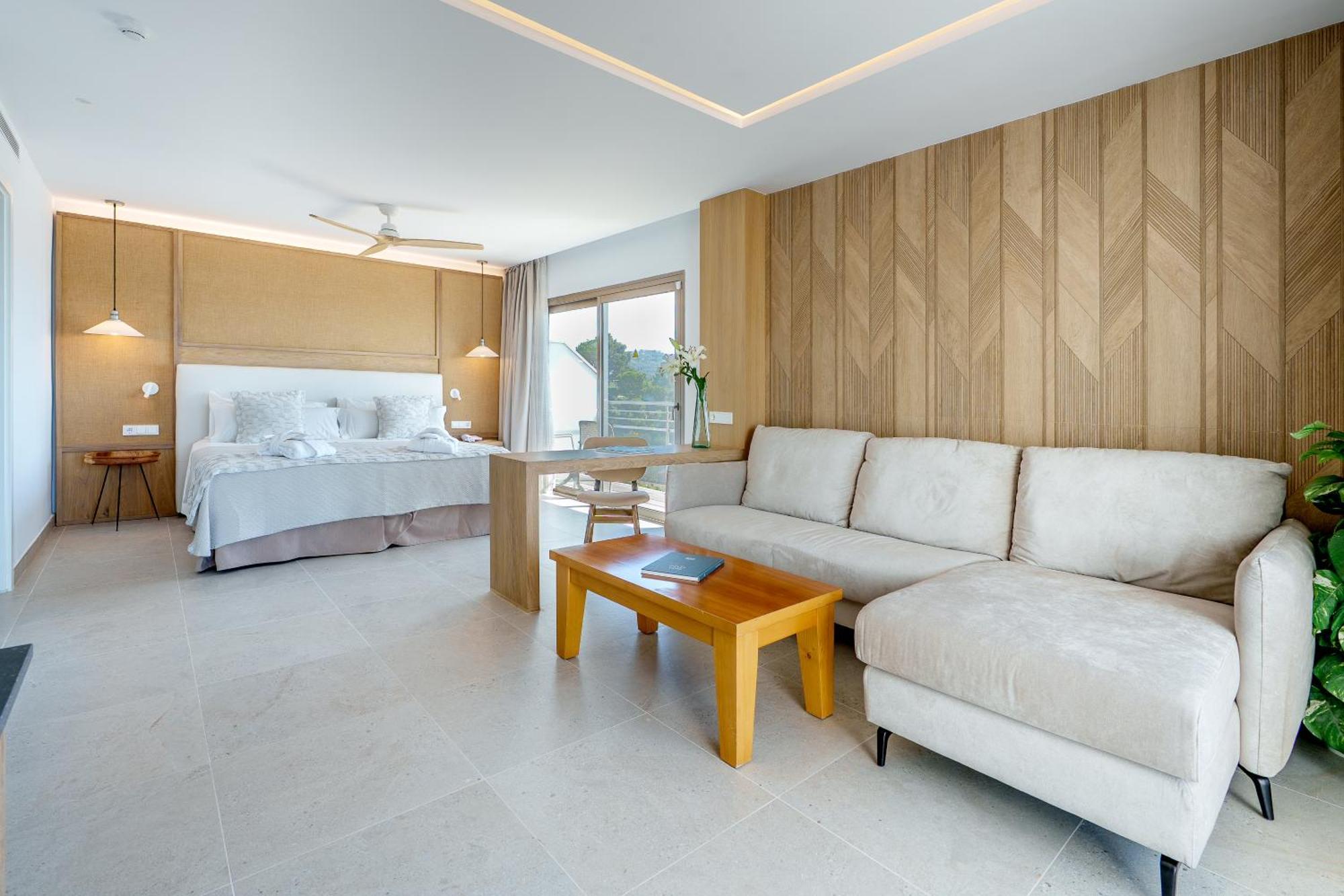 Bellamar & Hotel 4*